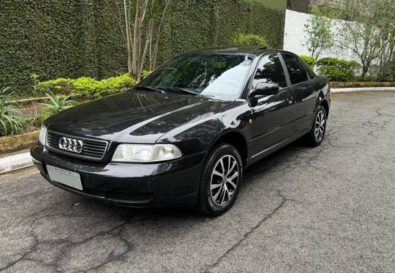 AUDI A4 1.8 20V GASOLINA 4P MANUAL AUDI A4 1.8 20V GASOLINA 4P MANUAL